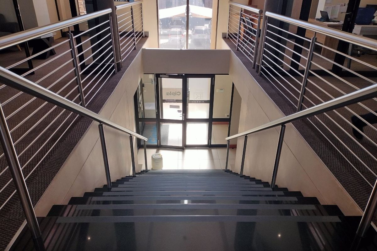 Commercial For Sale In Bloemfontein - Photo 4