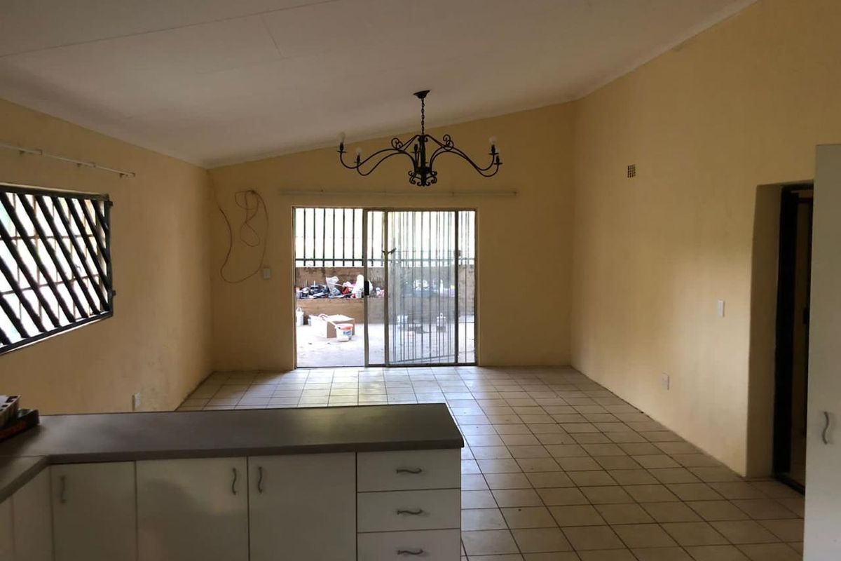Commercial For Sale In Centurion - Photo 5