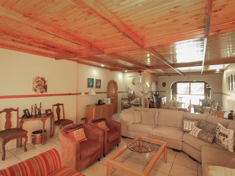 House For Sale In Nigel - Photo 9