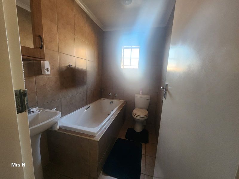 Cluster Pending Sale In Centurion - Photo 8
