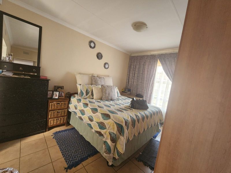 Cluster Pending Sale In Centurion - Photo 4