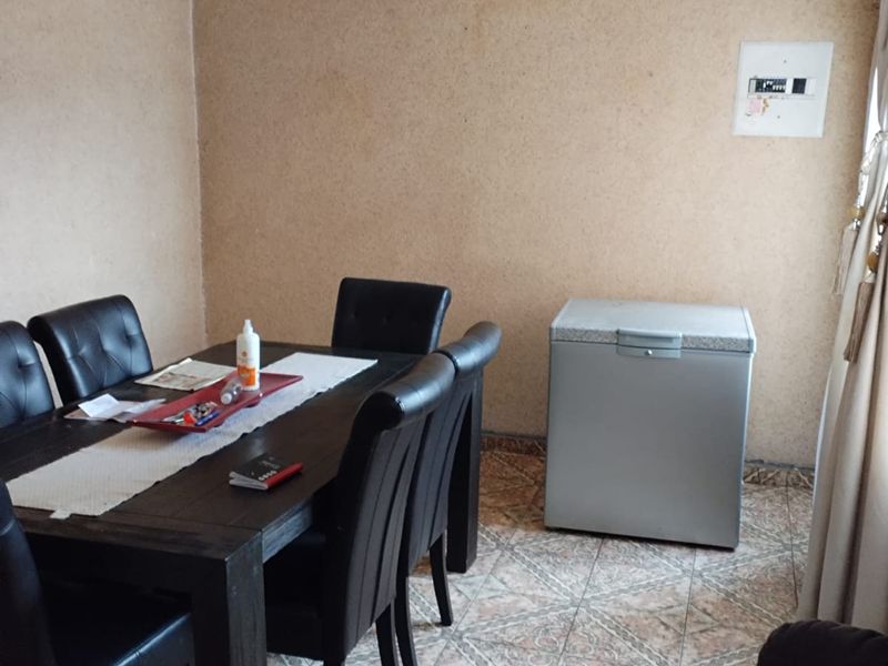 House Pending Sale In Boksburg - Photo 6