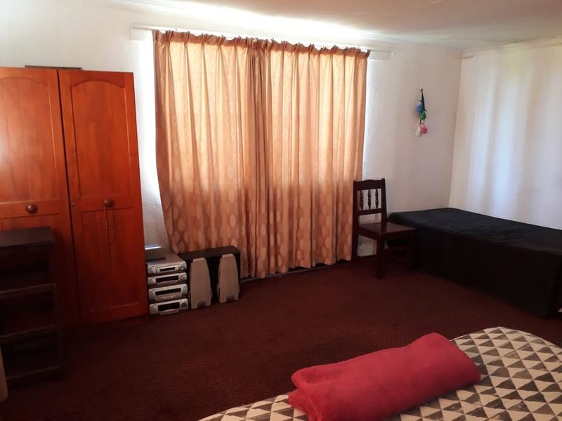 House Rental Monthly In Randburg - Photo 2