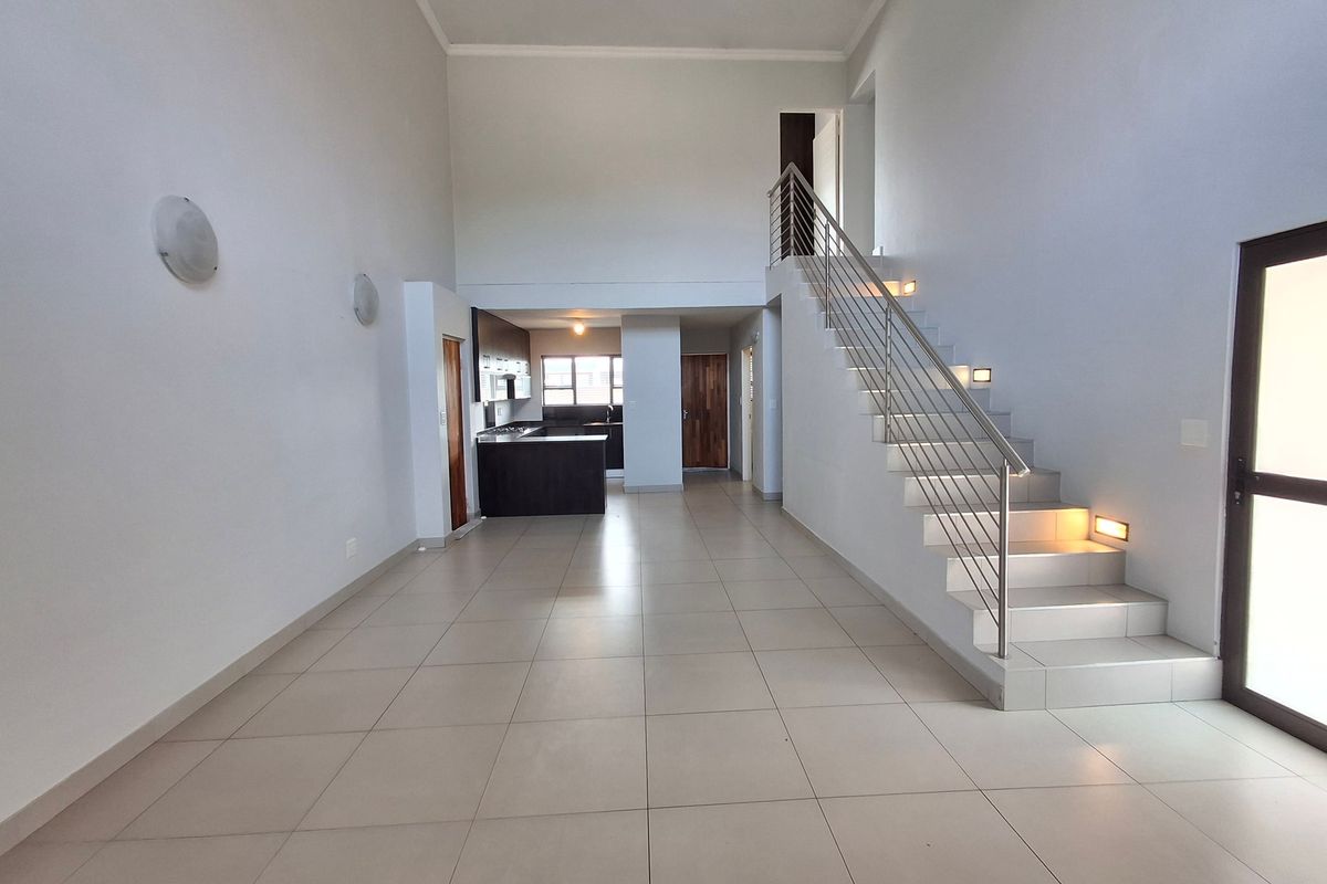 Townhouse For Sale In Sandton - Photo 4