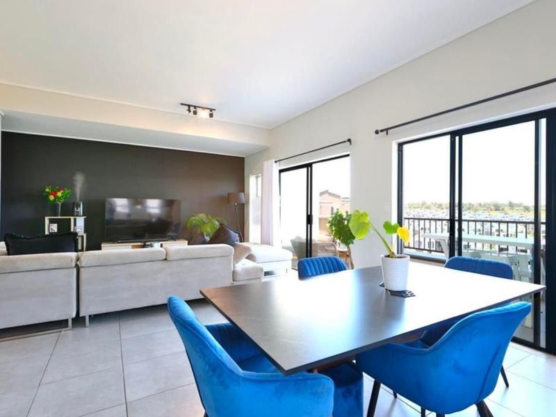 Townhouse For Sale In Midrand - Photo 7
