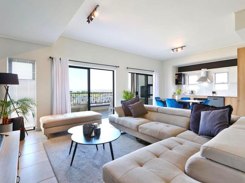 Townhouse For Sale In Midrand - Photo 4