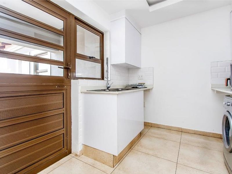 House For Sale In Kempton Park - Photo 10