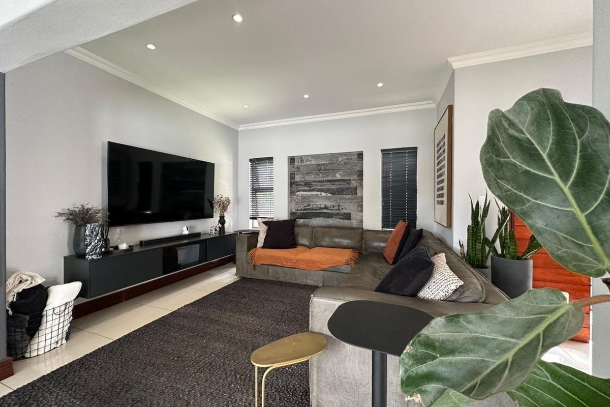 House For Sale In Pretoria - Photo 5