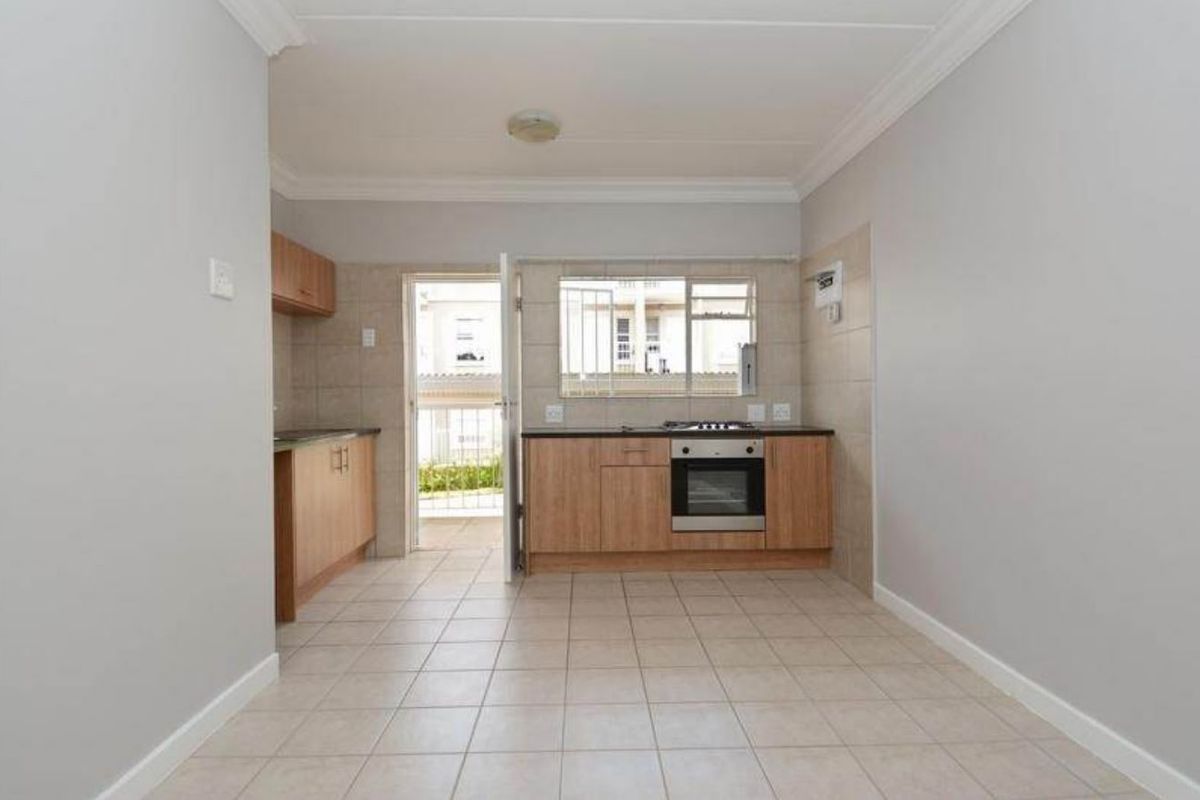 Apartment Rental Monthly In Sandton - Photo 2