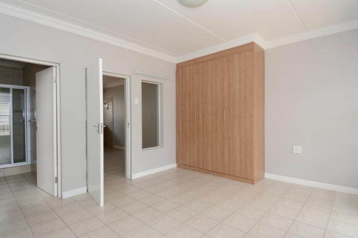 Apartment Rental Monthly In Sandton - Photo 4