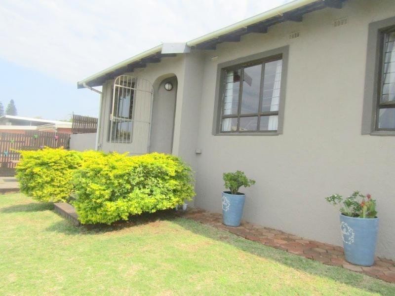 House Rental Monthly In Kingsburgh - Photo 1