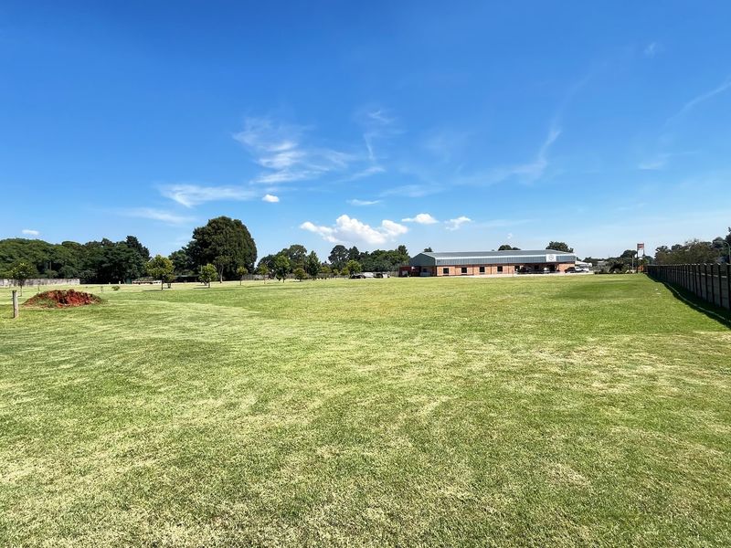 House For Sale In Benoni - Photo 4