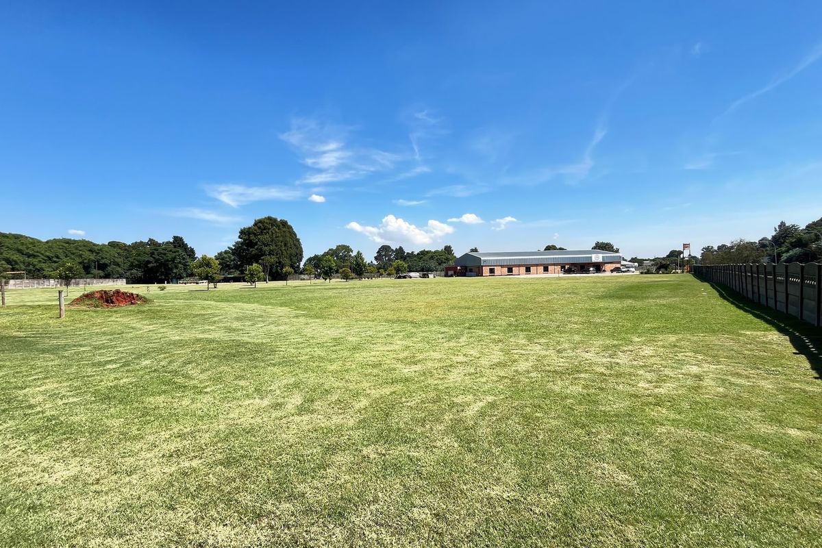 House For Sale In Benoni - Photo 4