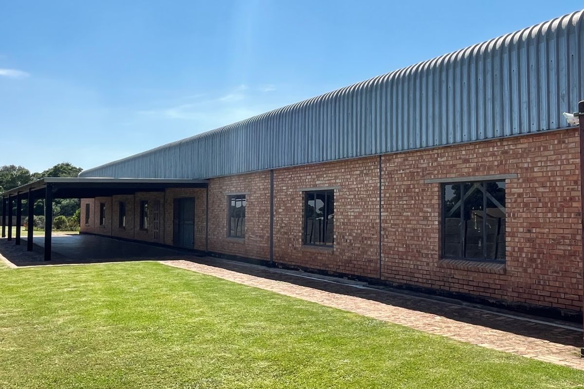 House For Sale In Benoni - Photo 3