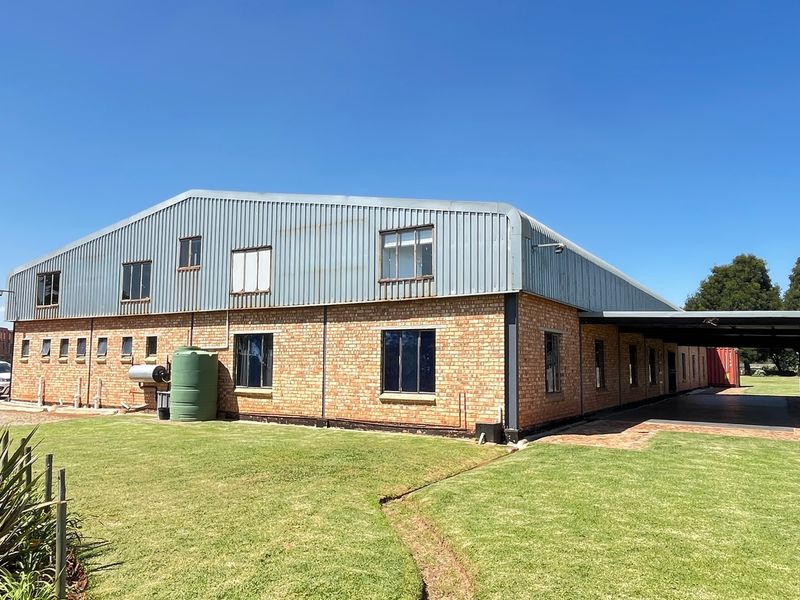 House For Sale In Benoni - Photo 5