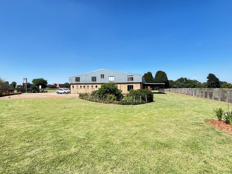 House For Sale In Benoni - Photo 6