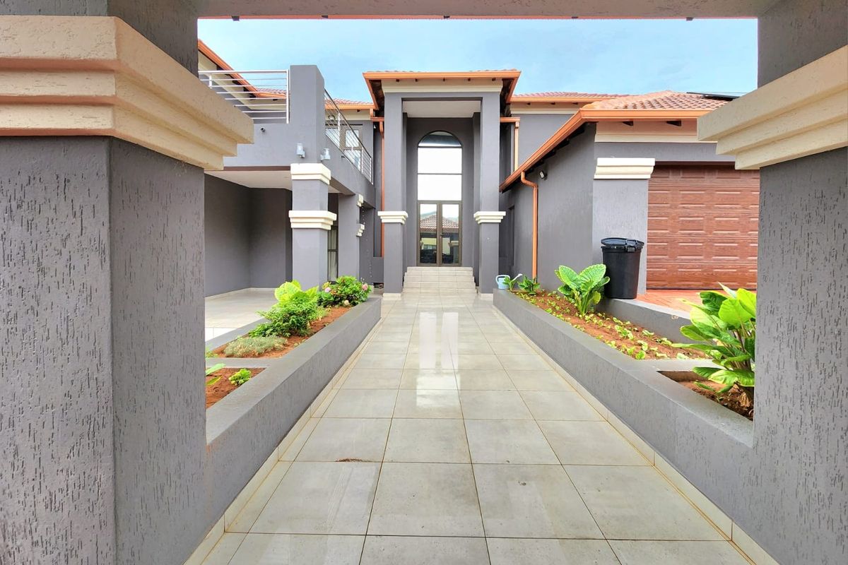 House For Sale In Bronkhorstspruit - Photo 2