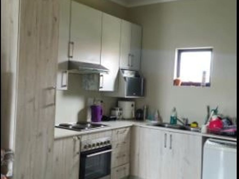Apartment For Sale In Midrand - Photo 5
