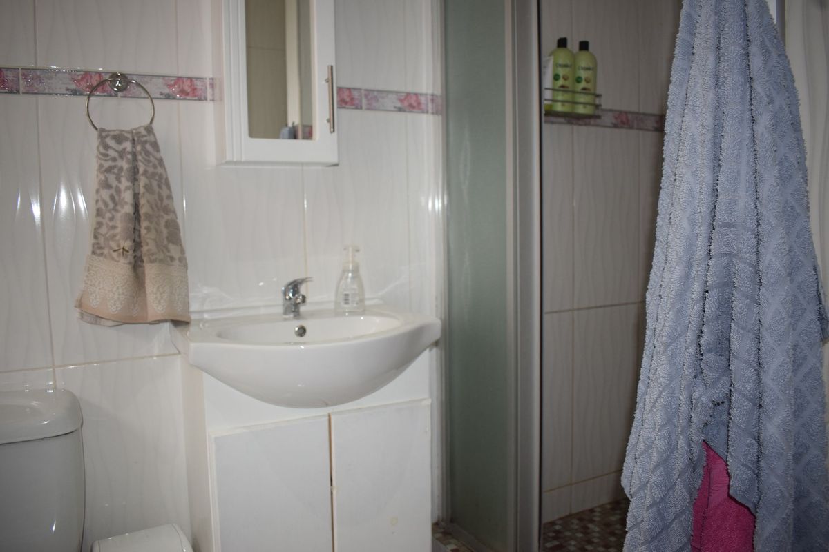 House For Sale In Port Edward - Photo 5
