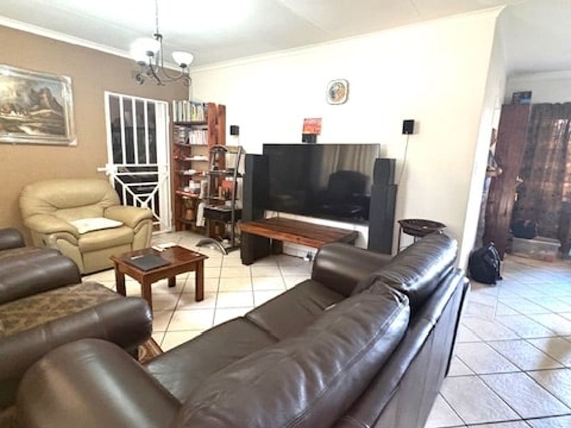 House For Sale In Midrand - Photo 8