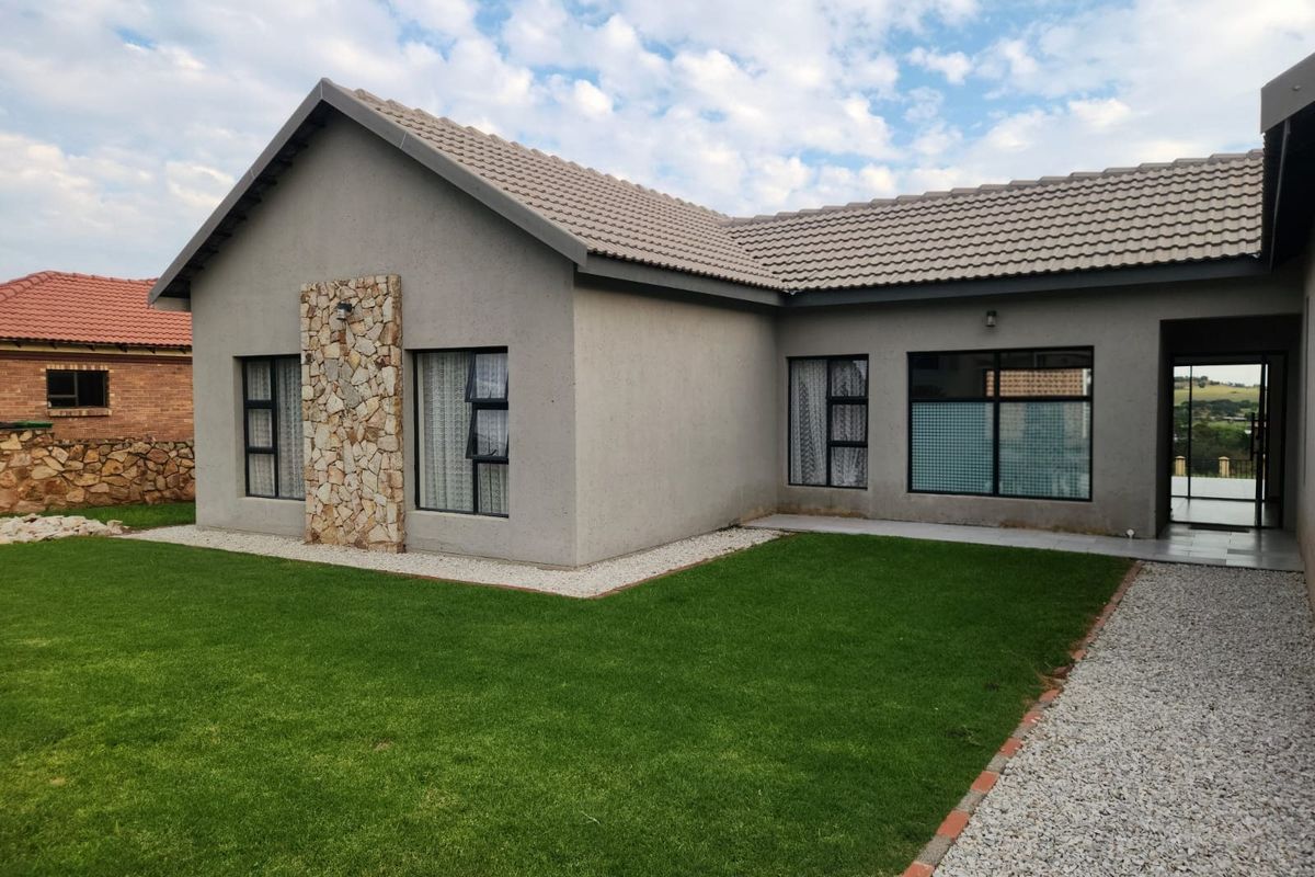 House Pending Sale In Bronkhorstspruit - Photo 3