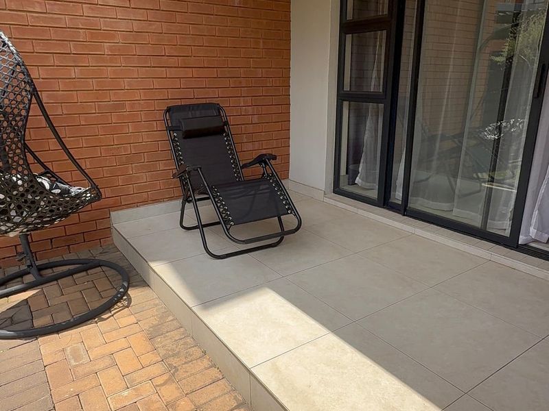 Apartment For Sale In Edenvale - Photo 1