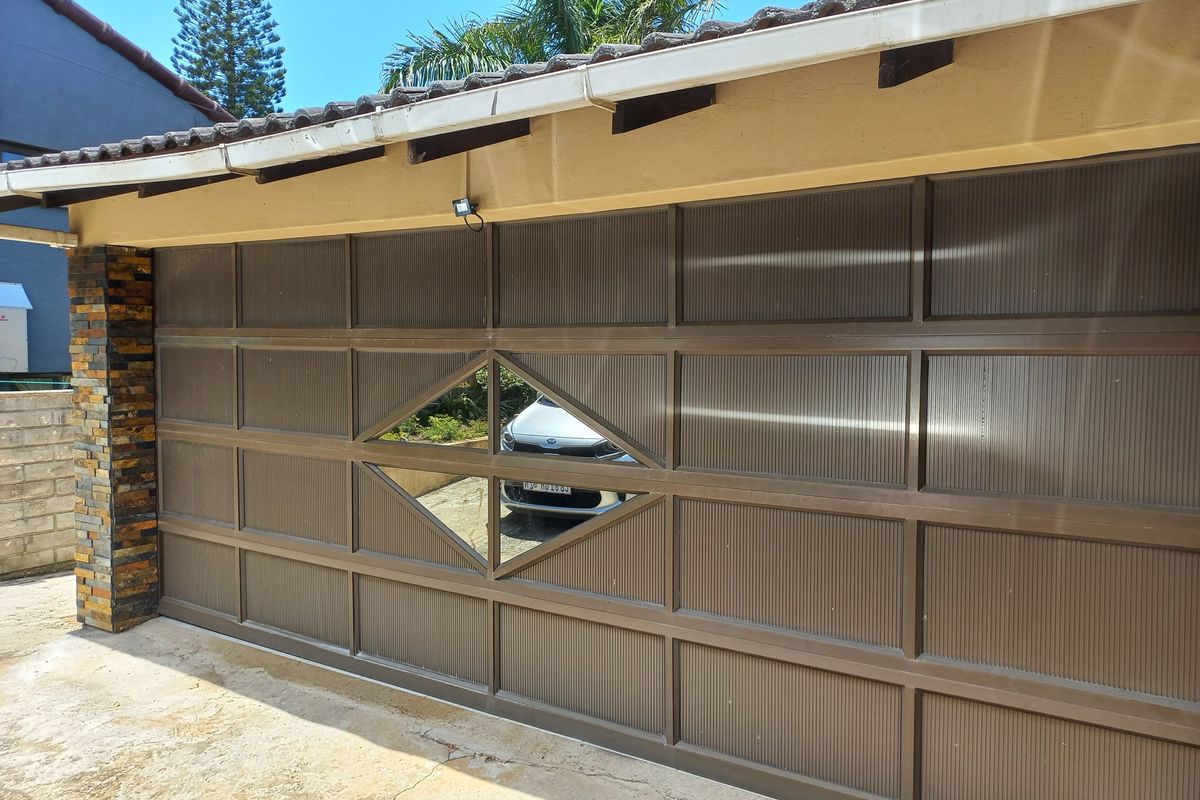 House For Sale In Margate - Photo 4