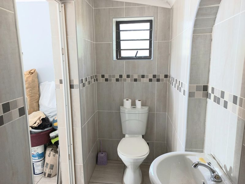 House For Sale In Margate - Photo 8