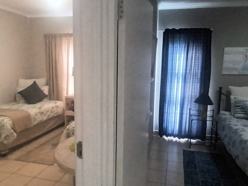 Apartment For Sale In Margate - Photo 9