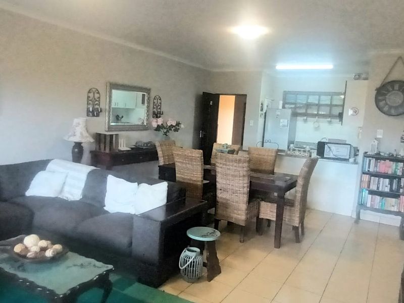 Apartment For Sale In Margate - Photo 7