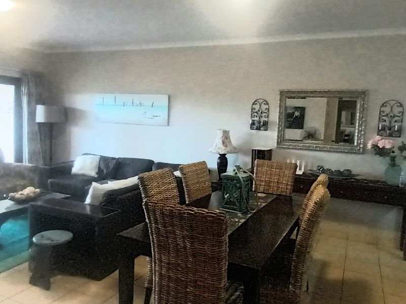 Apartment For Sale In Margate - Photo 6