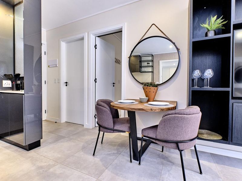 Apartment Rental Monthly In Sandton - Photo 5