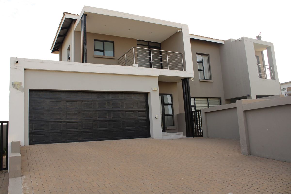 Cluster For Sale In Midrand - Photo 2