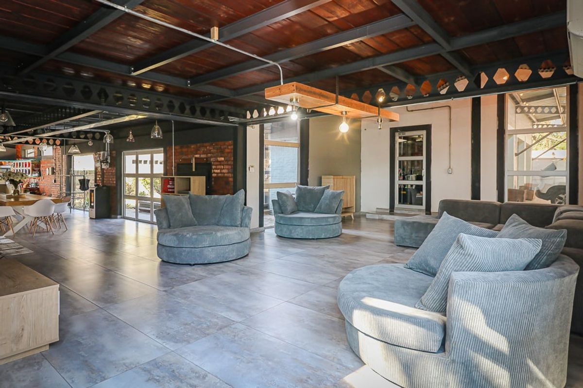 House For Sale In Benoni - Photo 5