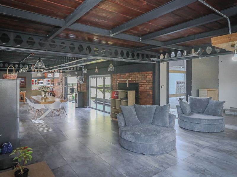 House For Sale In Benoni - Photo 6