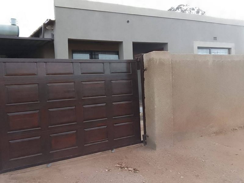 House For Sale In Evaton - Photo 1