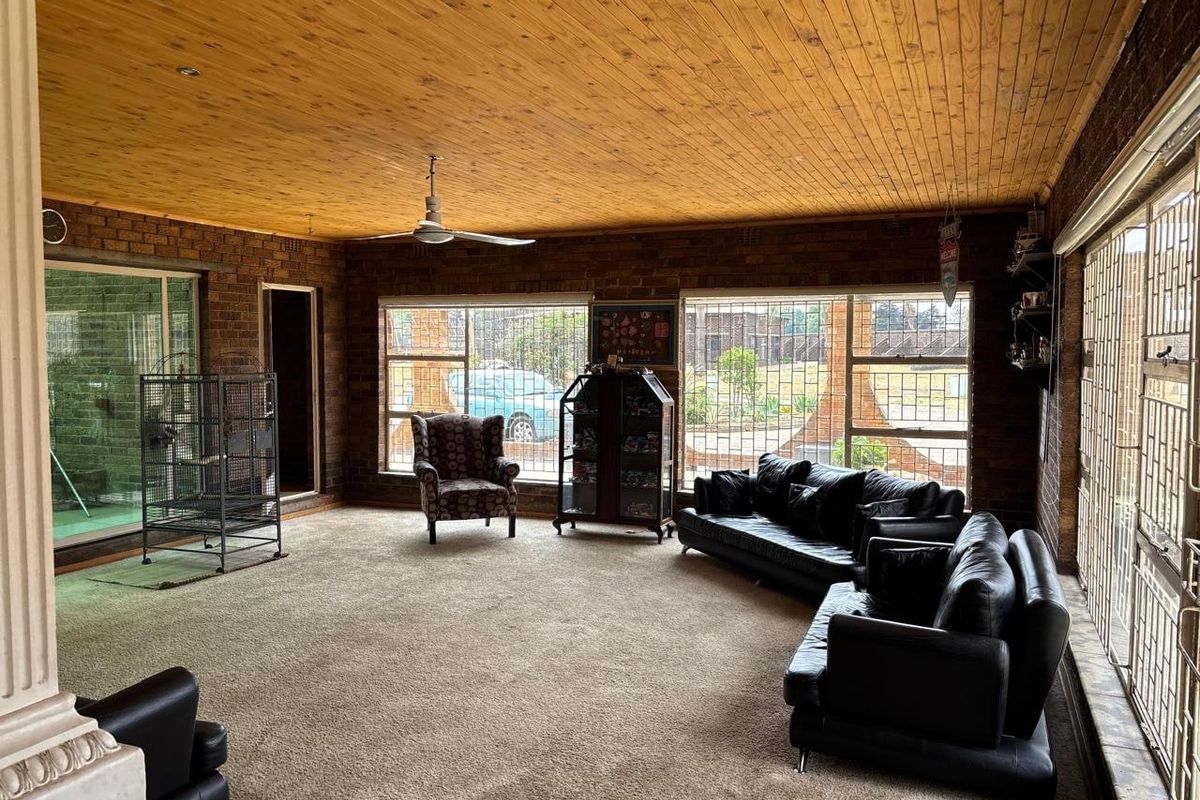 Farm For Sale In Nigel - Photo 4