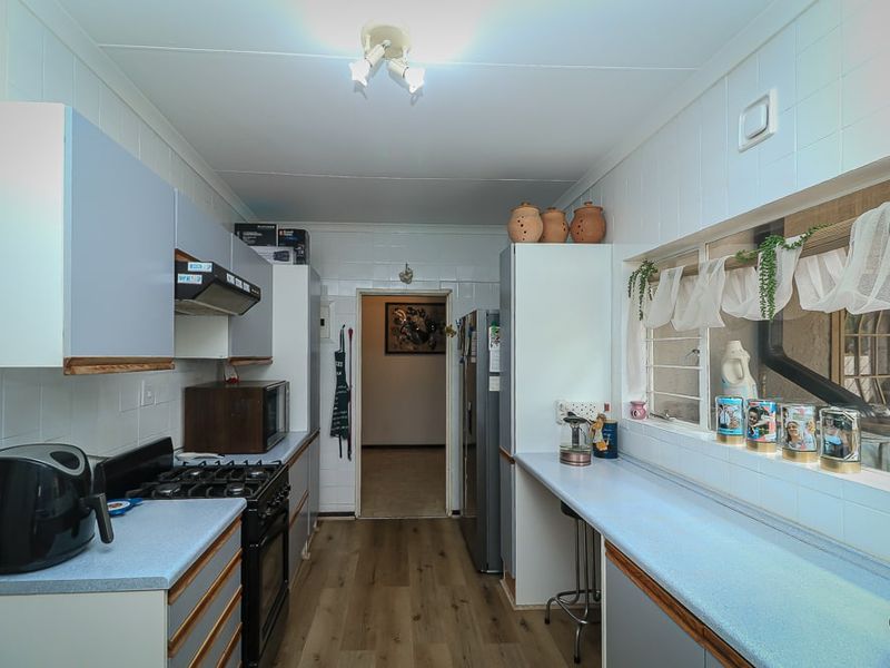 House Pending Sale In Springs - Photo 9