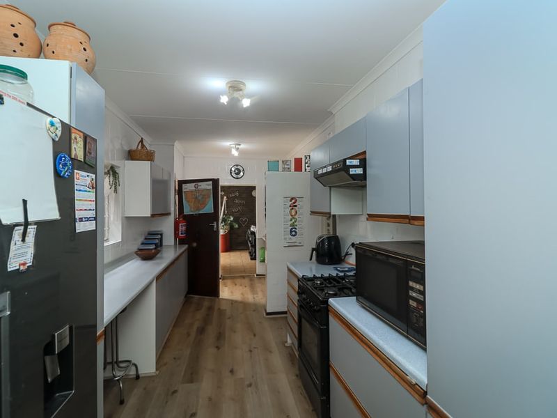 House Pending Sale In Springs - Photo 8