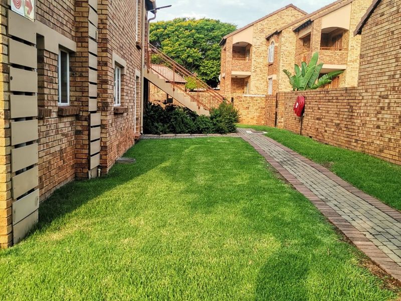 Apartment For Sale In Pretoria - Photo 7