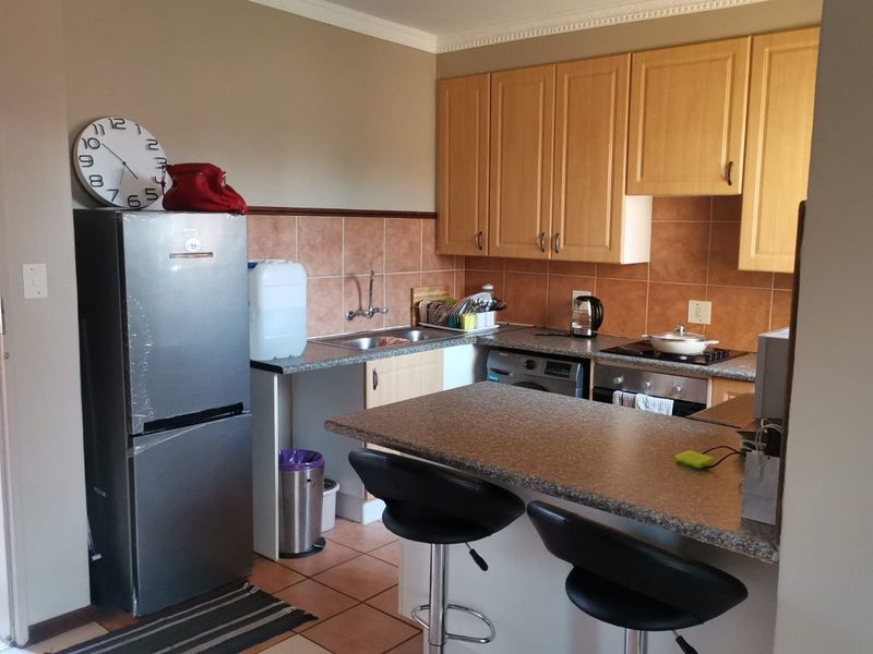 Apartment For Sale In Pretoria - Photo 4