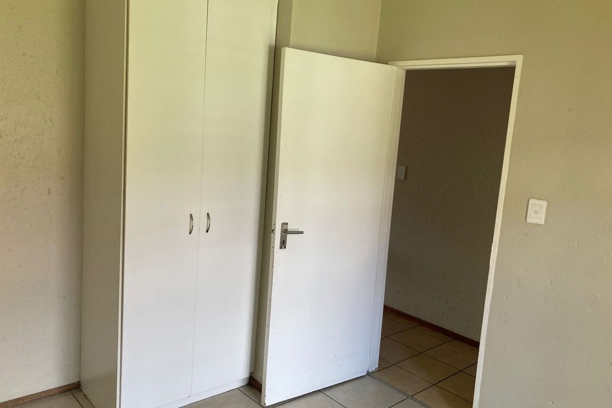 Apartment For Sale In Boksburg - Photo 5