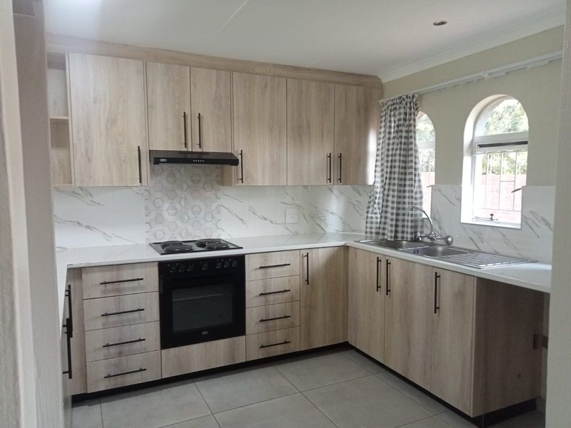 House Rental Monthly In Boksburg - Photo 2