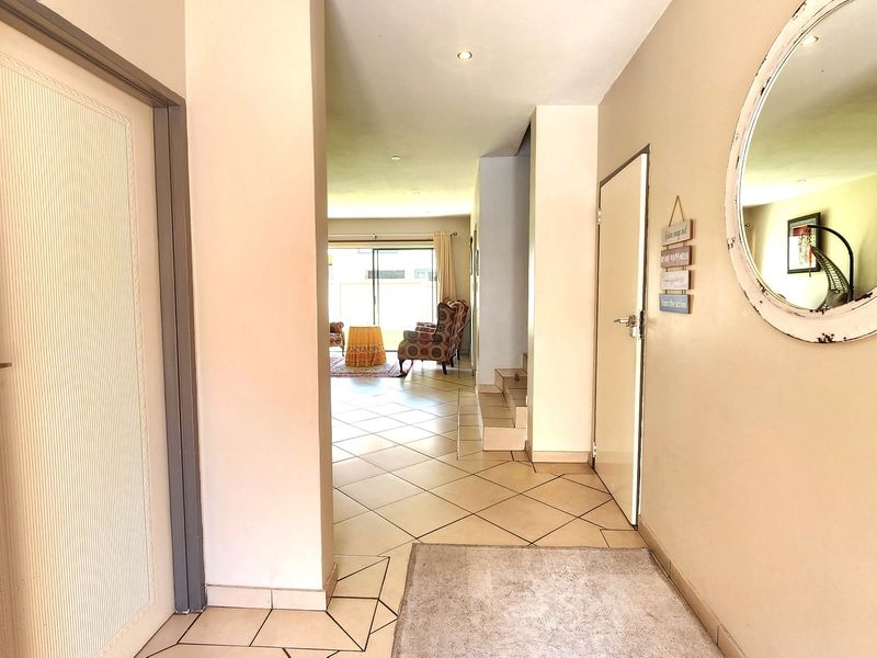 Townhouse For Sale In Centurion - Photo 2