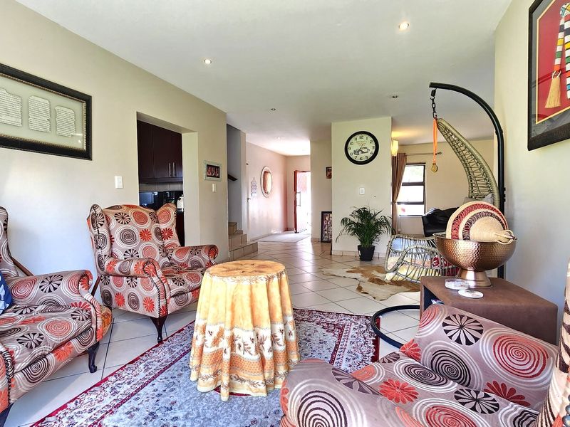 Townhouse For Sale In Centurion - Photo 4