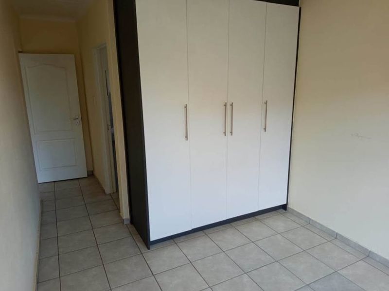 Apartment For Sale In Benoni - Photo 1