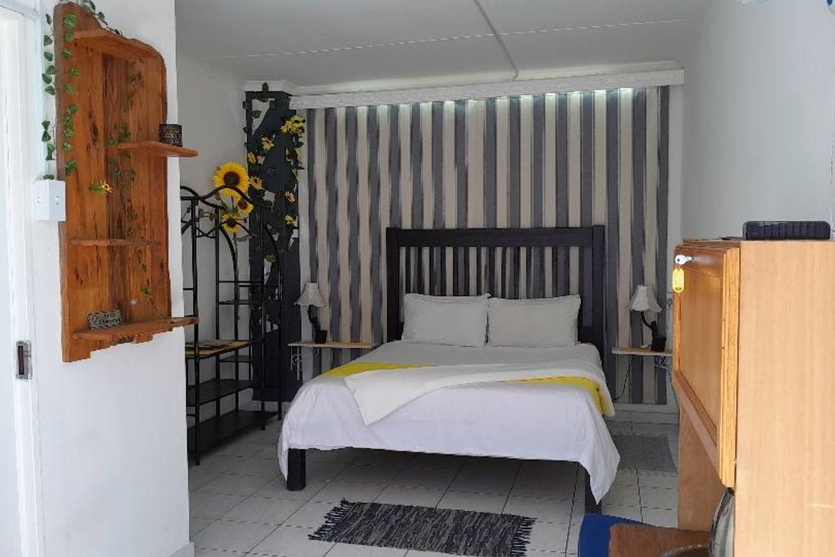 House For Sale In Benoni - Photo 5