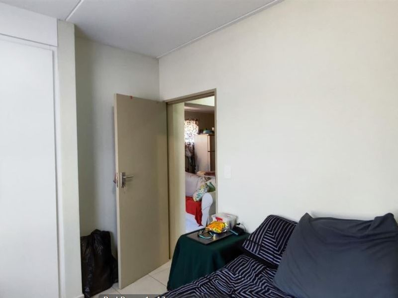Apartment For Sale In Benoni - Photo 9