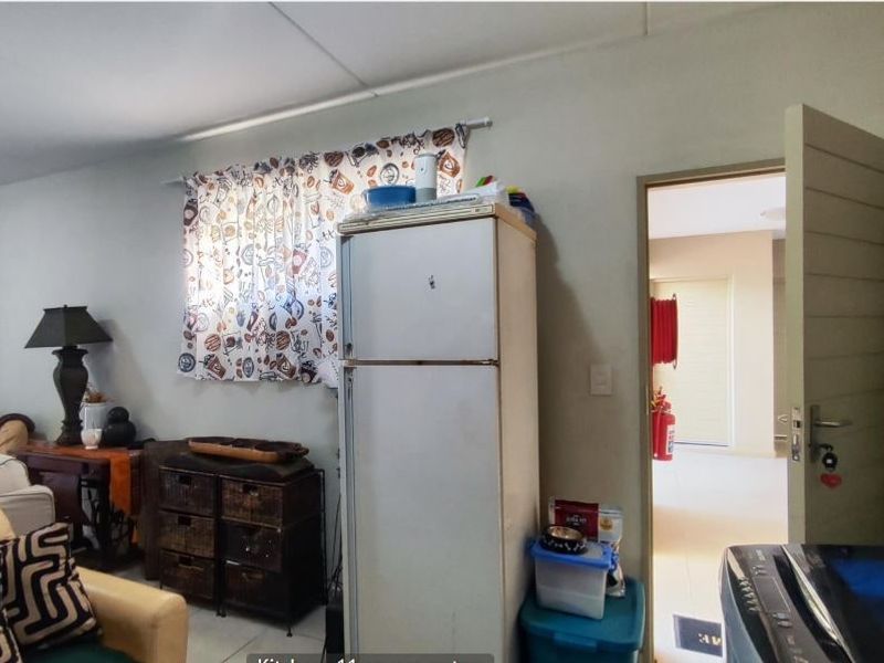 Apartment For Sale In Benoni - Photo 3
