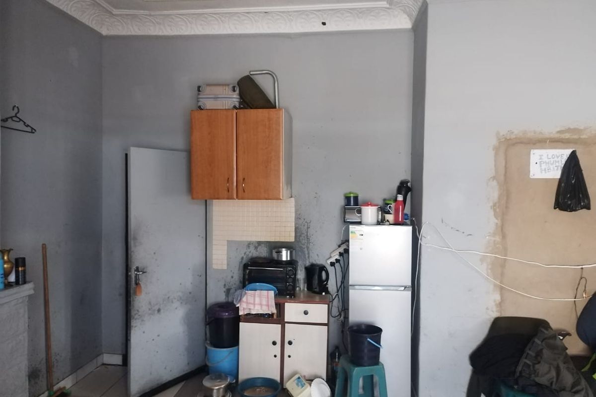 House For Sale In Johannesburg - Photo 4